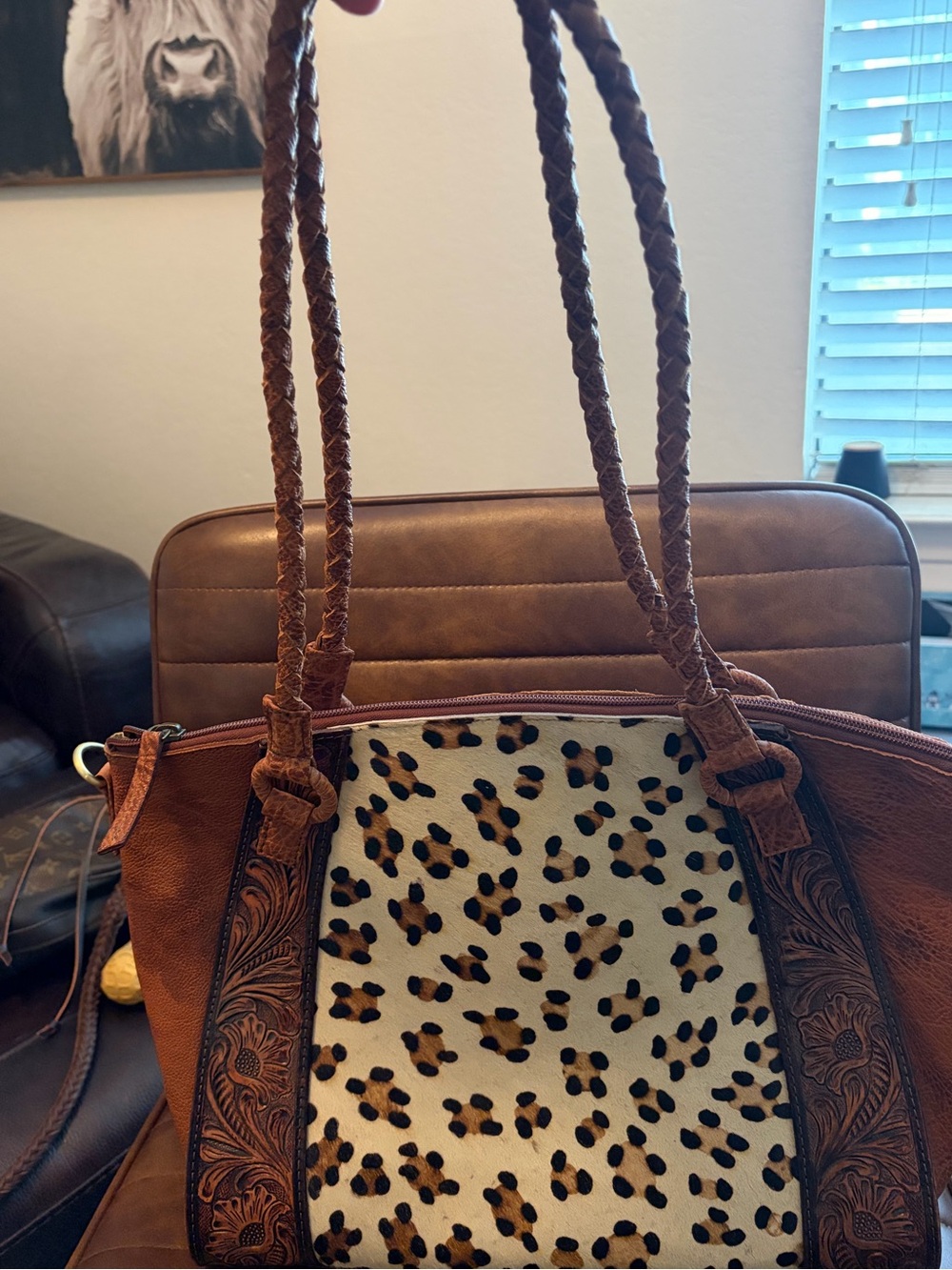 American Darling Leopard Print Shoulder Bag crossbody. Concealed carry